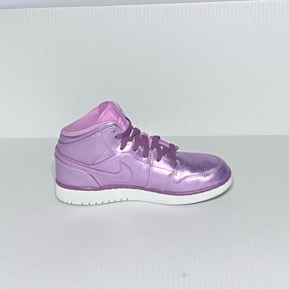 Nike Air Jordan High Top Sneakers - Picture 12 of 15